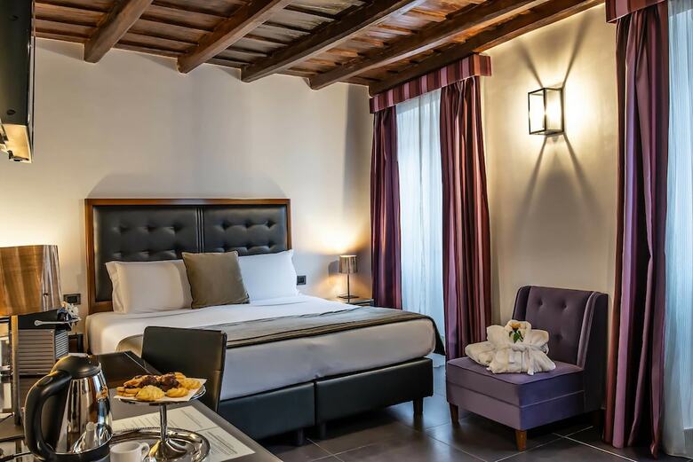 Hotel Navona Colors