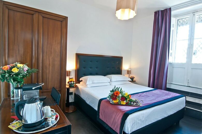 Hotel Navona Colors