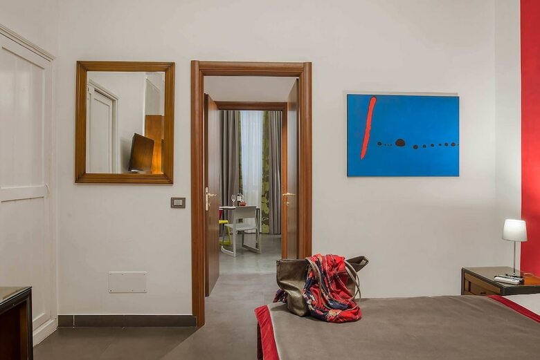 Hotel Navona Colors