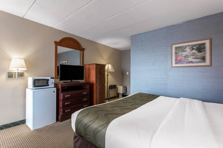 Hotel Quality Inn West Springfield