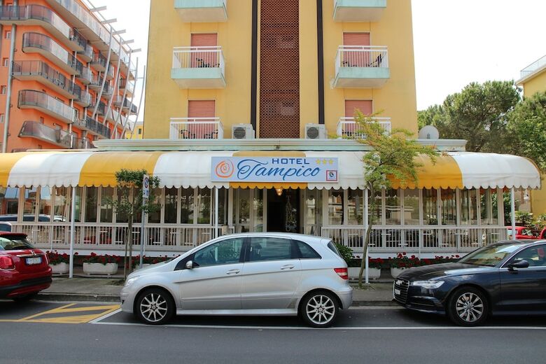 Hotel Tampico