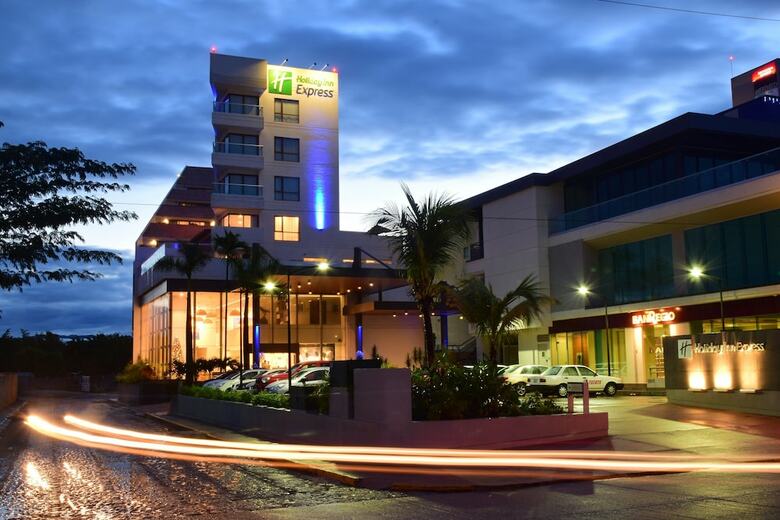 Hotel Holiday Inn Express Puerto Vallarta