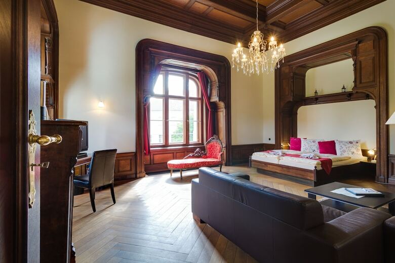 Schlosshotel F�rstlich Drehna