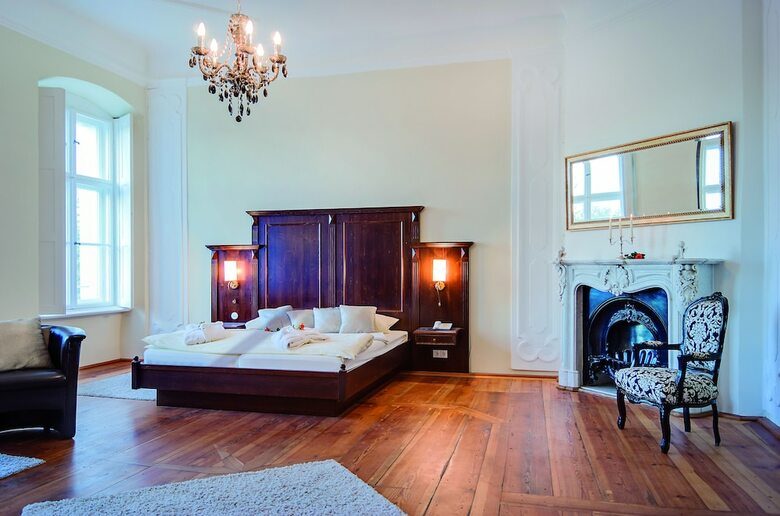 Schlosshotel F�rstlich Drehna