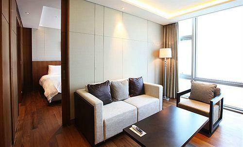 Lotte City Hotel Jeju
