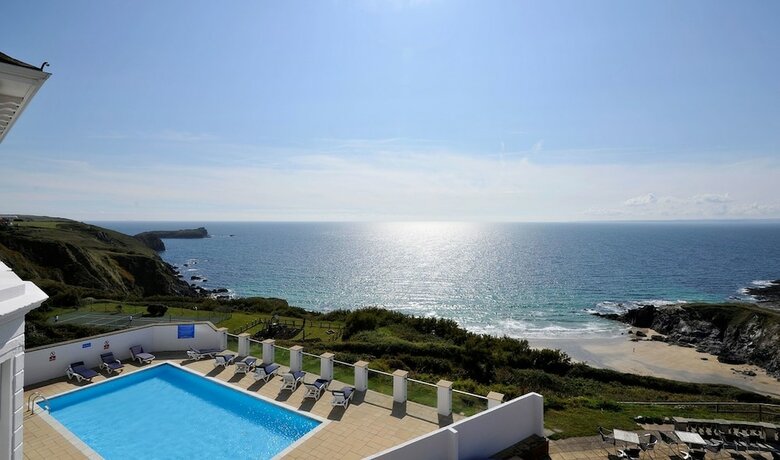 Hotel Polurrian On The Lizard