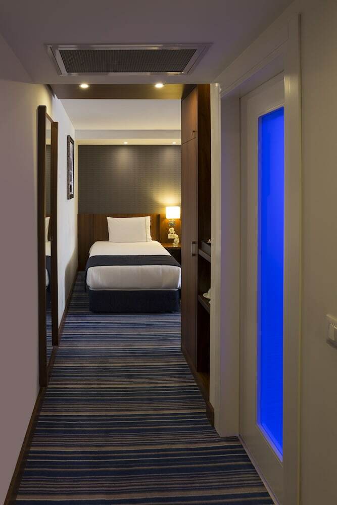 Hotel Taxim Express