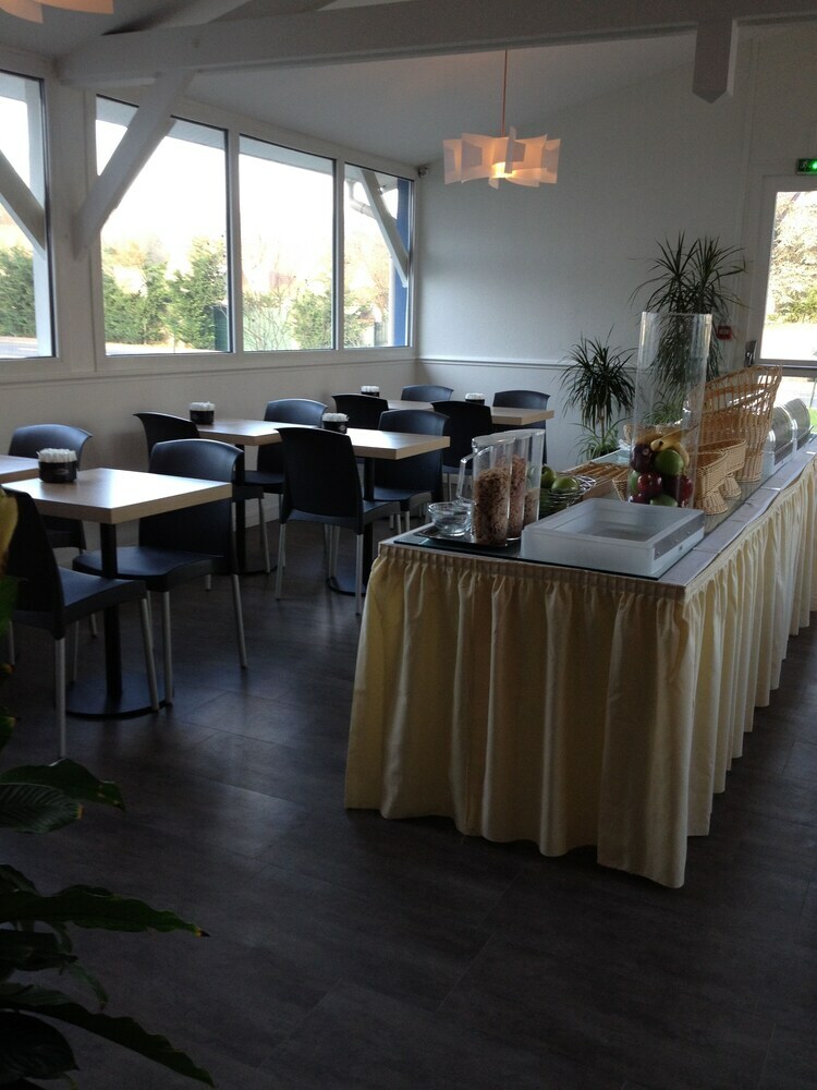 Budget Hotel Melun ? Dammarie Les Lys