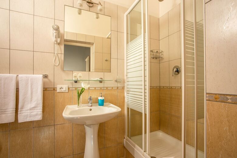 Ottaviano Guest House