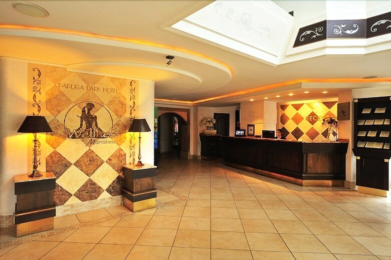Papuga Park Hotel