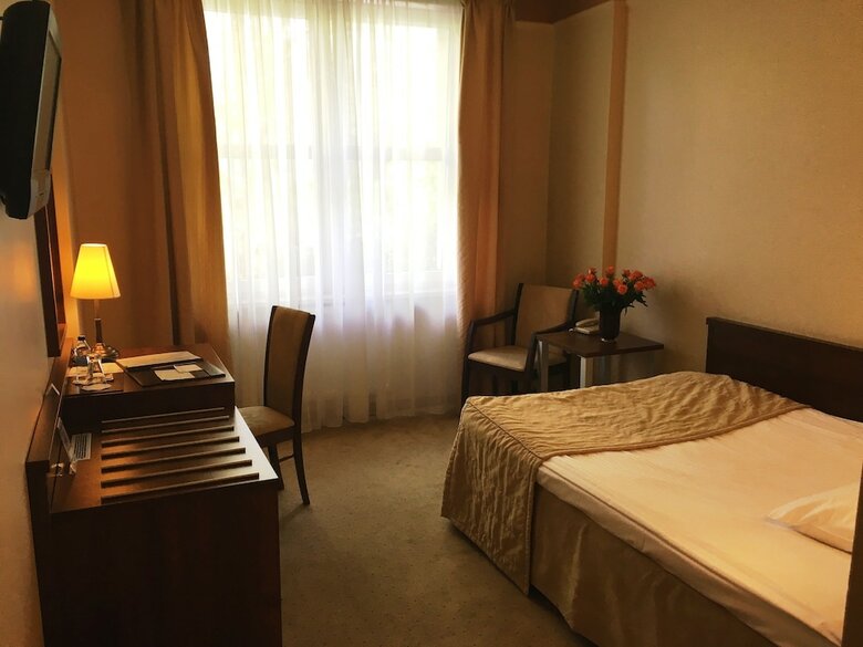 Papuga Park Hotel