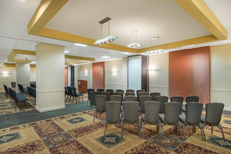 Hotel Crowne Plaza Philadelphia Cherry Hill