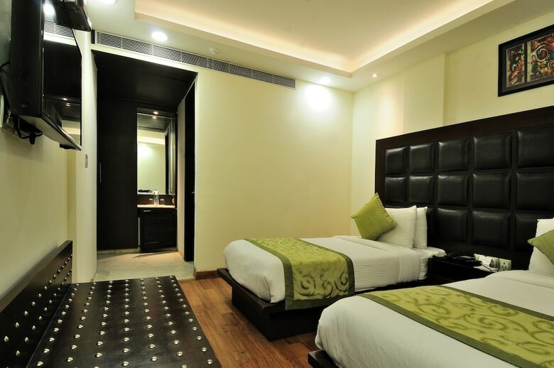 Hotel Mapple Express