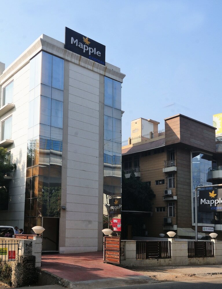 Hotel Mapple Express