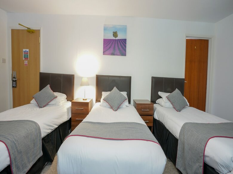 Oyo Shanklin Beach Hotel