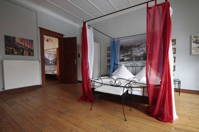 Hotel Avalon