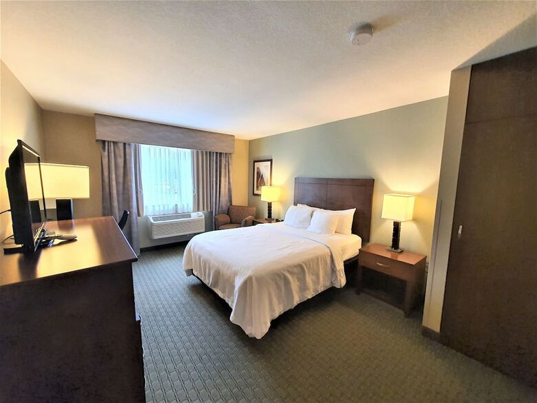 Hotel Comfort Inn & Suites