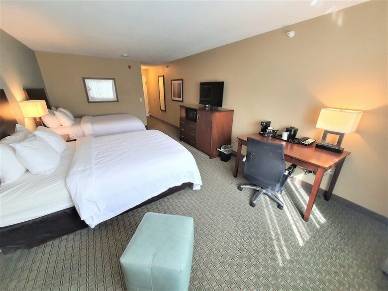 Hotel Comfort Inn & Suites