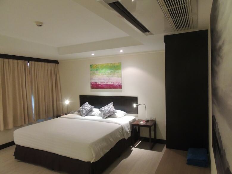 Hotel Tropicana