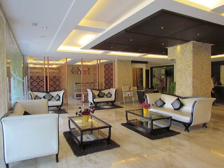 Hotel Pine Spring Wazir Bagh