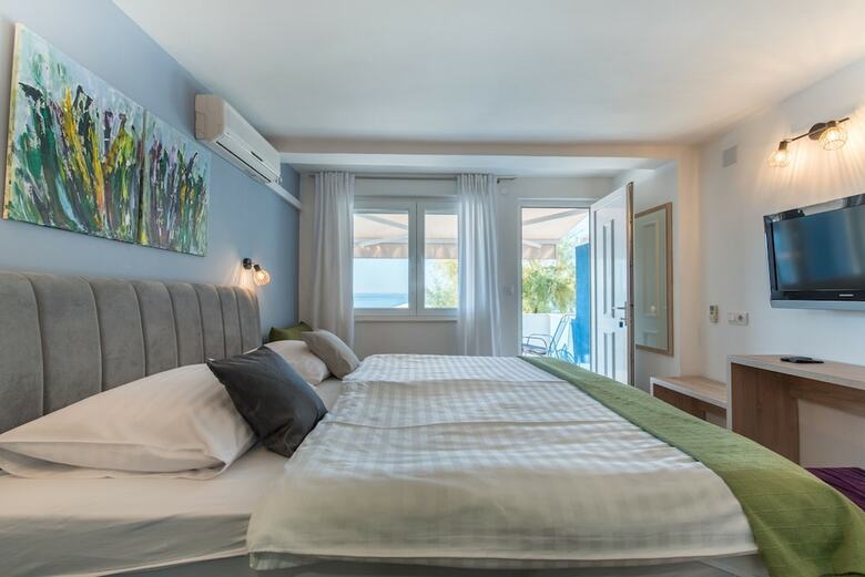 Posada Beachfront Apartmants Zanic