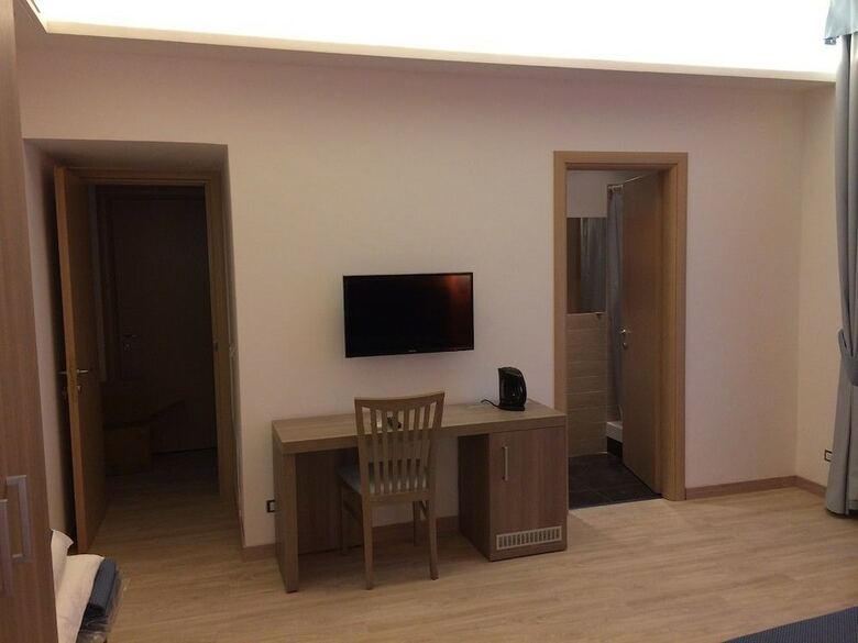 Hotel Fleming Suites