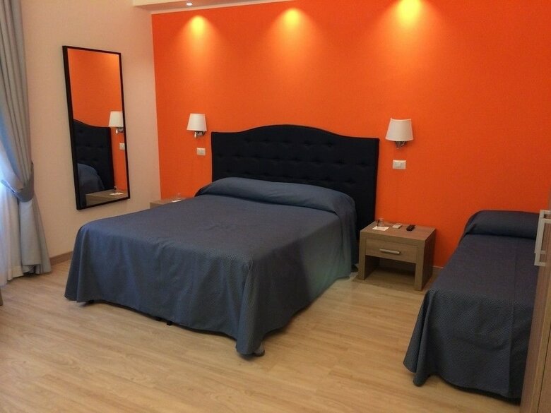 Hotel Fleming Suites