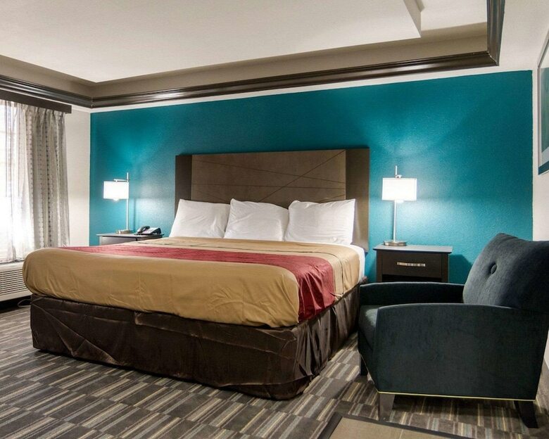 Motel Econo Lodge Russellville I-40