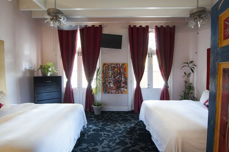 The Saint Philip Hotel