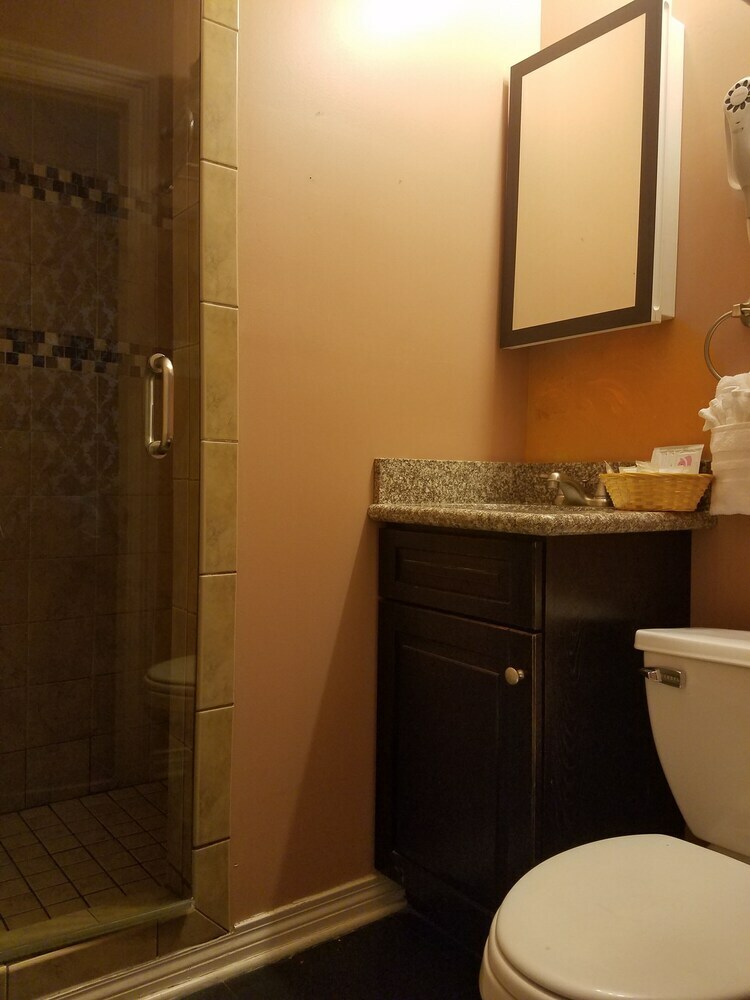 The Saint Philip Hotel