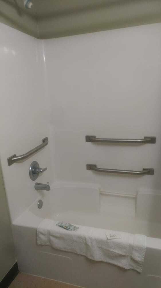 Motel High Falls Hide-a-way Lodging