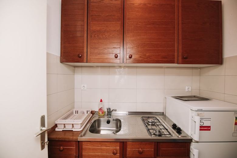 Hostal Apartments & Rooms Peranic