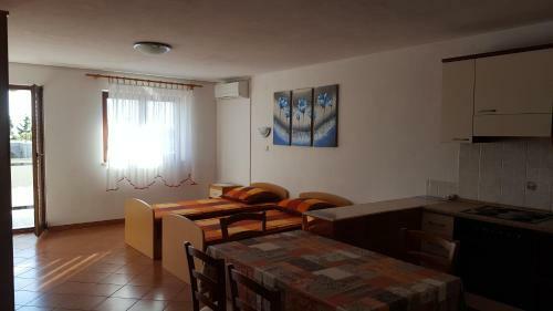 Apartments Kalsan