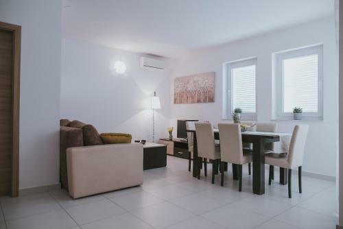 Apartments Lucija