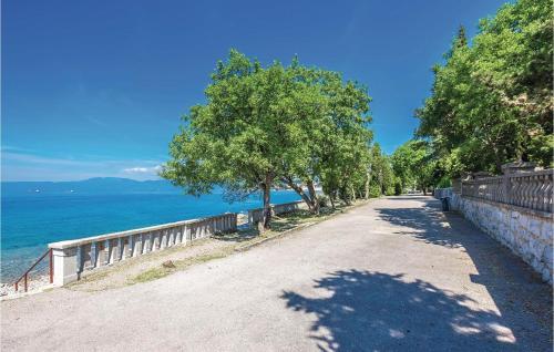 Holiday Home Uvala Grabrova Cr