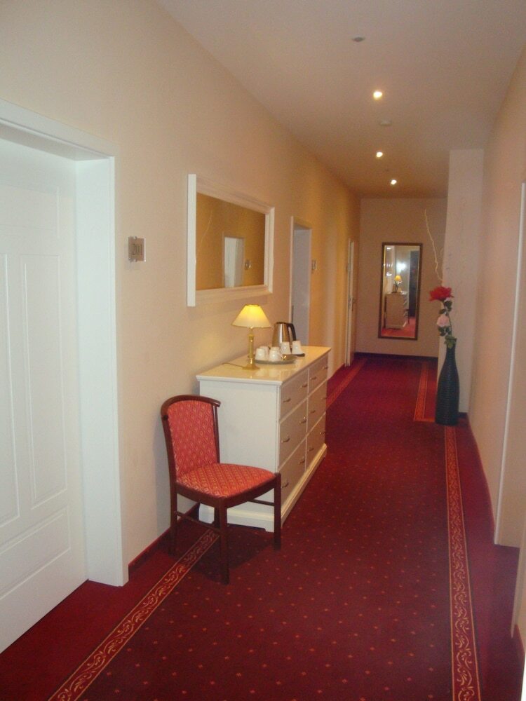 Hotel Viacity