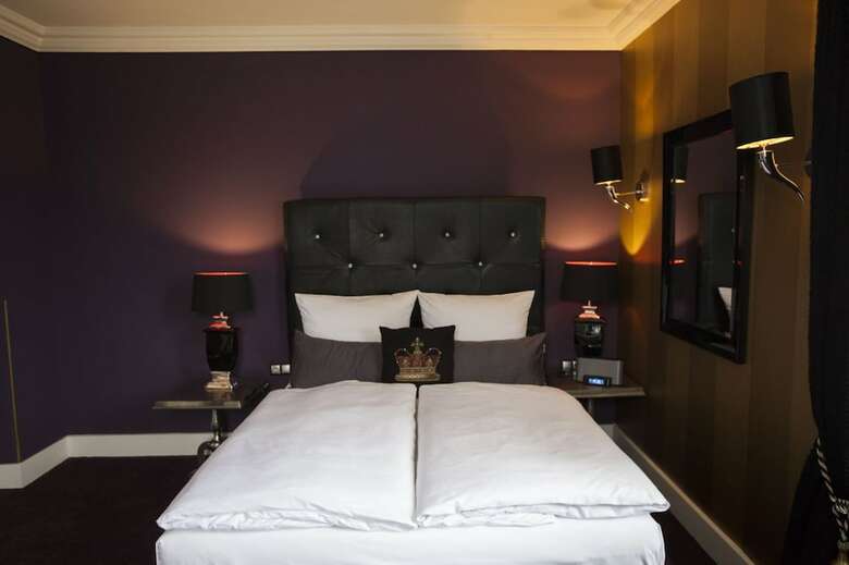 Georges Hotel