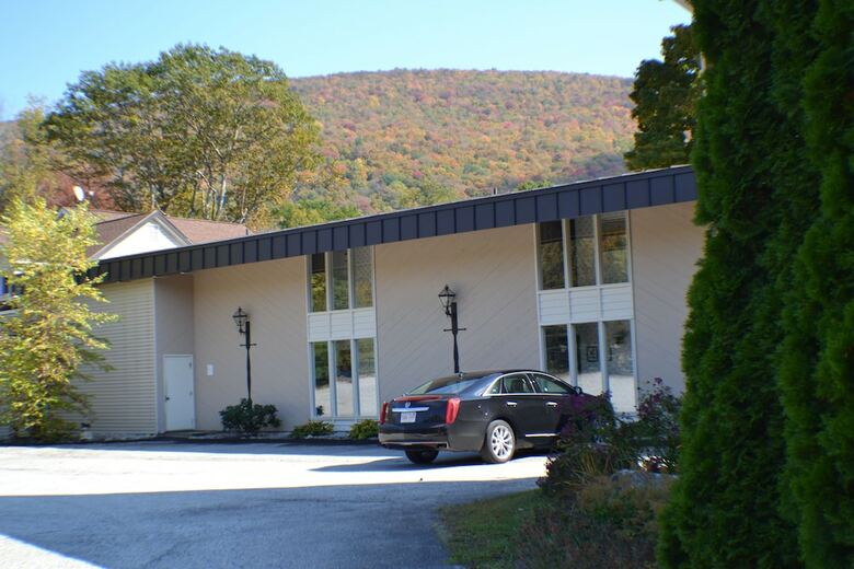 Hotel Toll Road Inn