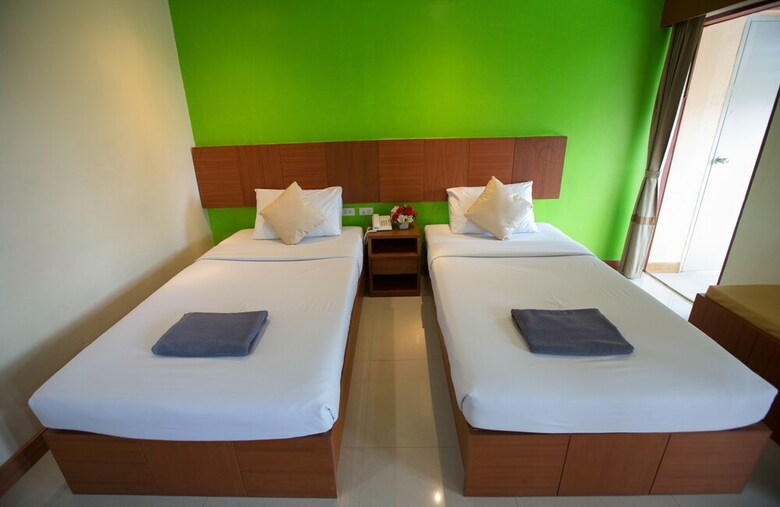 Hotel Twin Palms Resort