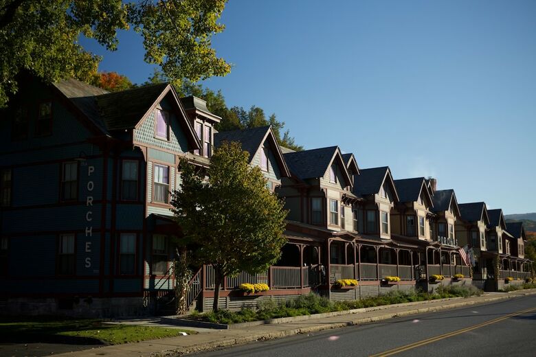 Hotel The Porches Inn