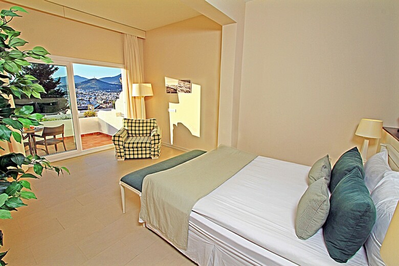 Hotel Manastir And Suites