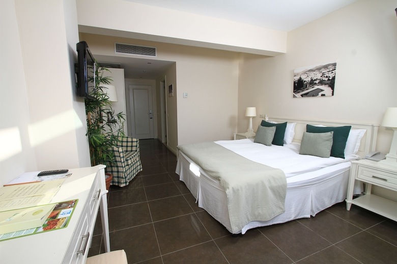 Hotel Manastir And Suites