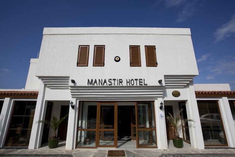 Hotel Manastir And Suites