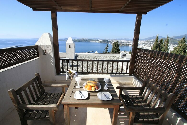 Hotel Manastir And Suites
