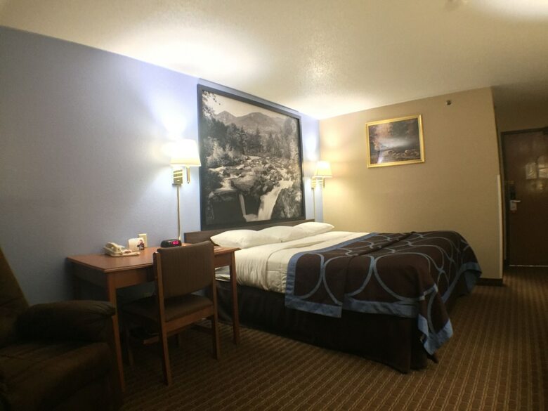 Hotel Super 8 By Wyndham Johnstown/gloversville