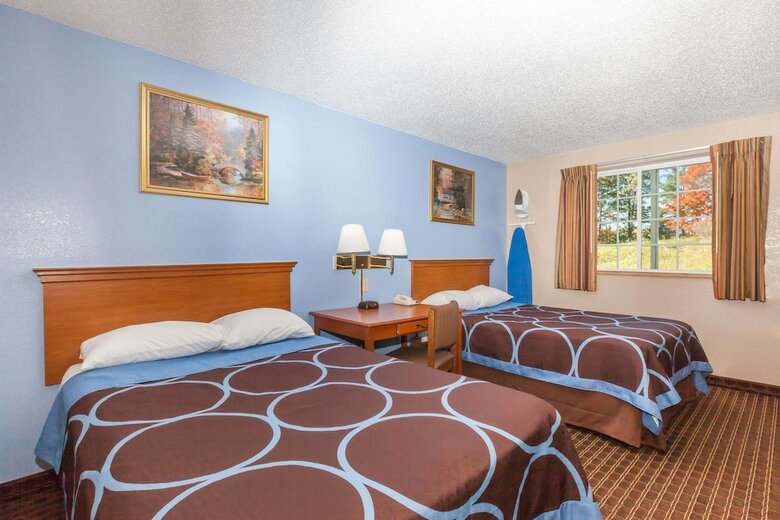 Hotel Super 8 By Wyndham Johnstown/gloversville