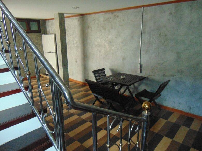 Hostal Phatchara Boutique Hotel - Hostel