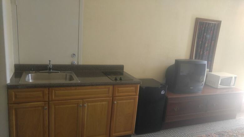 Hotel Americourt Extended Stays