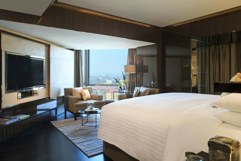 Renaissance Beijing Wangfujing Hotel