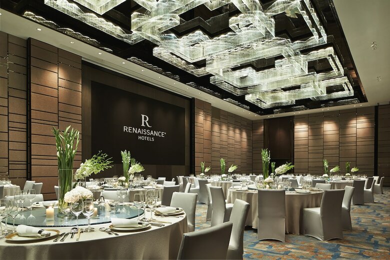 Renaissance Beijing Wangfujing Hotel